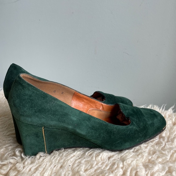 Green suede leather shoes size 8 Spanish leather - Picture 1 of 9